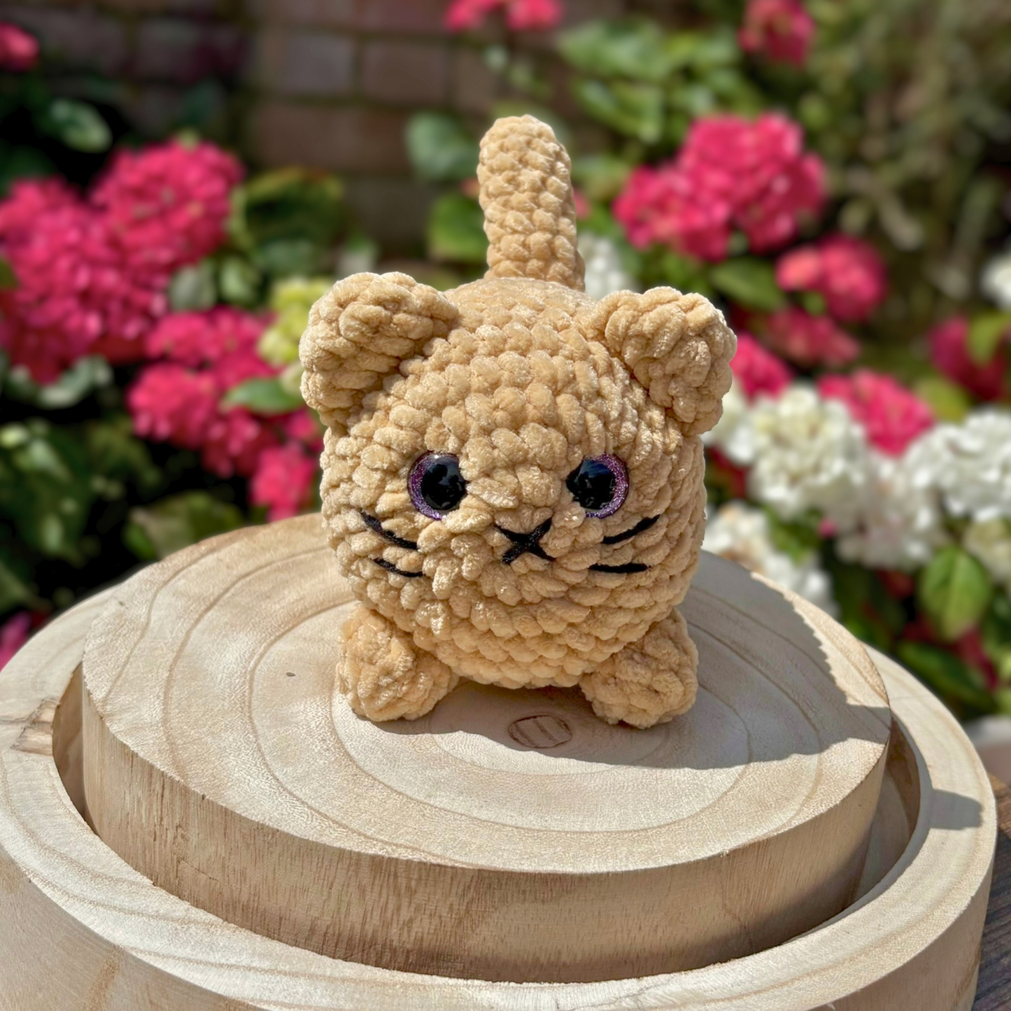 Crochet Chenille Loaf Cat with Glitter Eyes in Beige