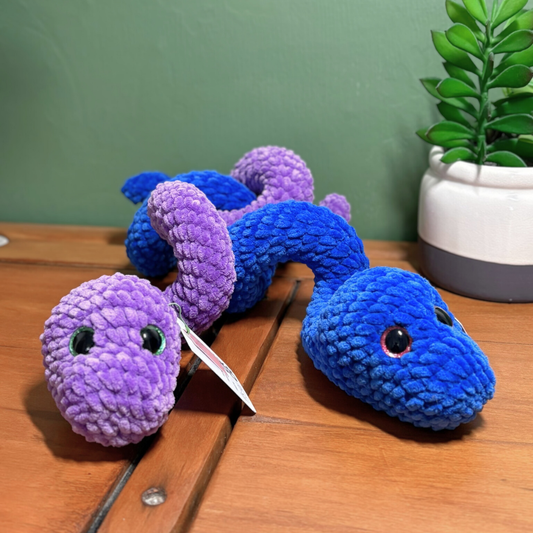 Crochet Chenille Plain Coloured Twisty Snake